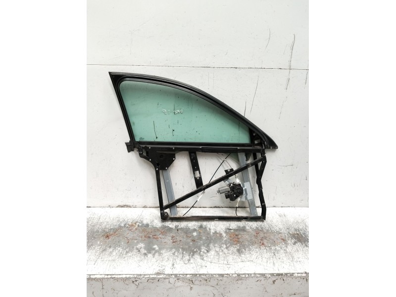 Recambio de elevalunas delantero izquierdo para audi a6 c5 (4b2, 4b4) 2.5 tdi quattro referencia OEM IAM 4B0837753D 4P 