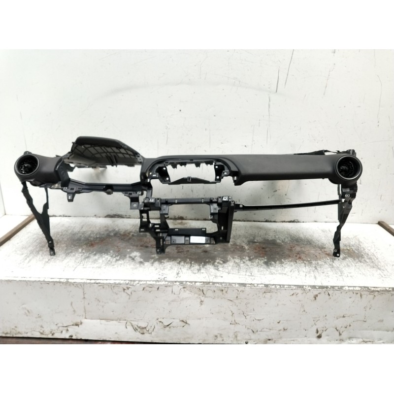 Recambio de salpicadero para toyota c-hr (_x1_) 2.0 hybrid (maxh10) referencia OEM IAM  OJO FIJINSE MUY BIEN EN LAS FOTOS kit Ai