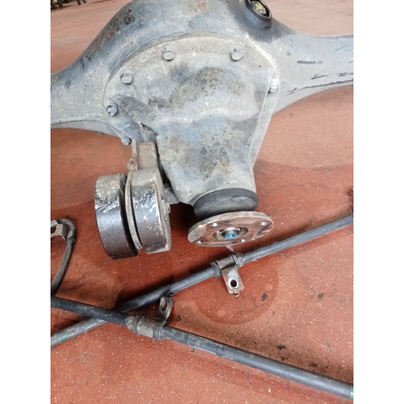 Recambio de puente trasero para hyundai h-1 furgoneta (a1) 2.5 crdi referencia OEM IAM F533  DISCO/ABS