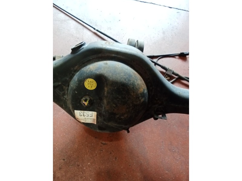 Recambio de puente trasero para hyundai h-1 furgoneta (a1) 2.5 crdi referencia OEM IAM F533  DISCO/ABS