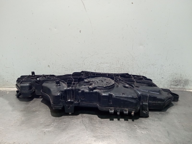 Recambio de deposito combustible para mercedes-benz gla (h247) gla 200 d (247.712) referencia OEM IAM A0994712500  