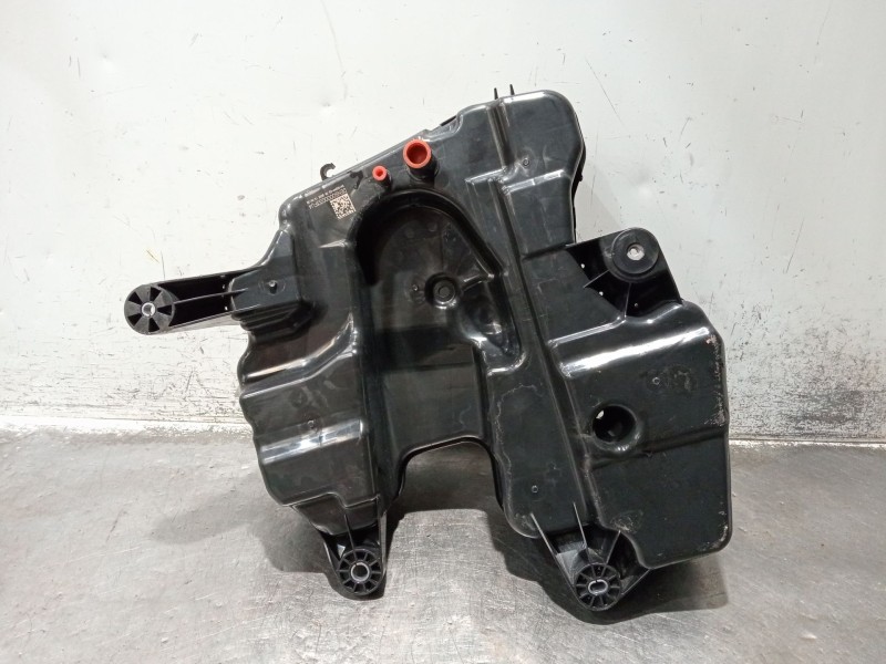 Recambio de deposito combustible para bmw x1/ix1 u11 x1 sdrive18d referencia OEM IAM 16198740421 ADBLUE 5A25DC5