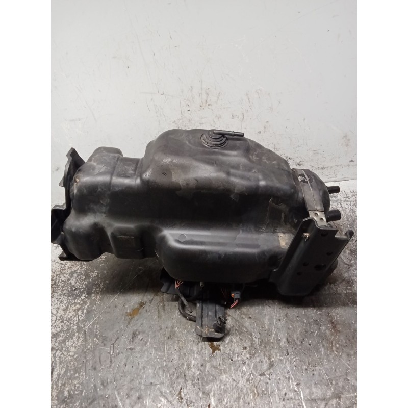 Recambio de deposito combustible para iveco daily vi caja/chasis 33s16, 35s16, 35c16, 40c16, 50c16 referencia OEM IAM GD21257010