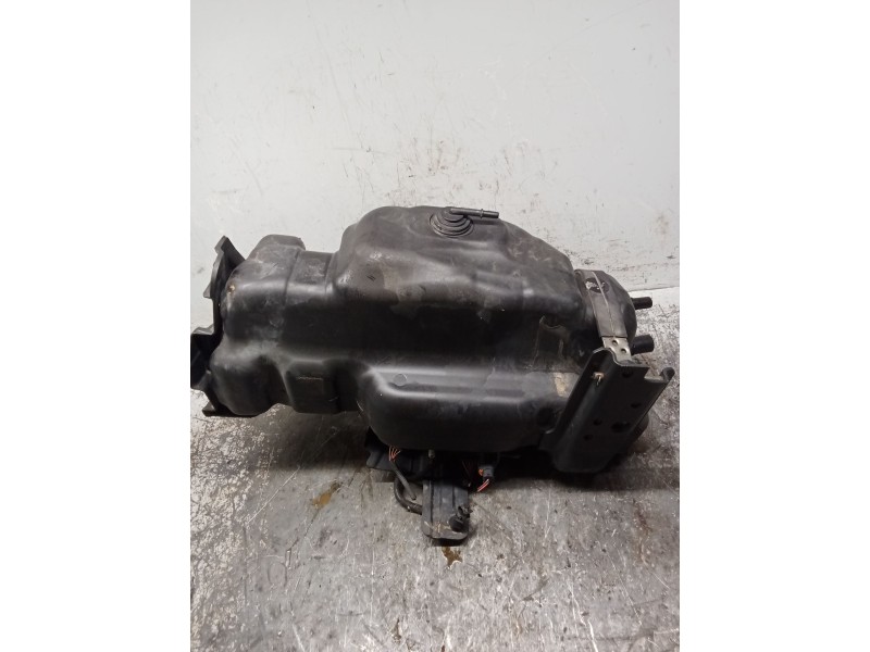 Recambio de deposito combustible para iveco daily vi caja/chasis 33s16, 35s16, 35c16, 40c16, 50c16 referencia OEM IAM GD21257010