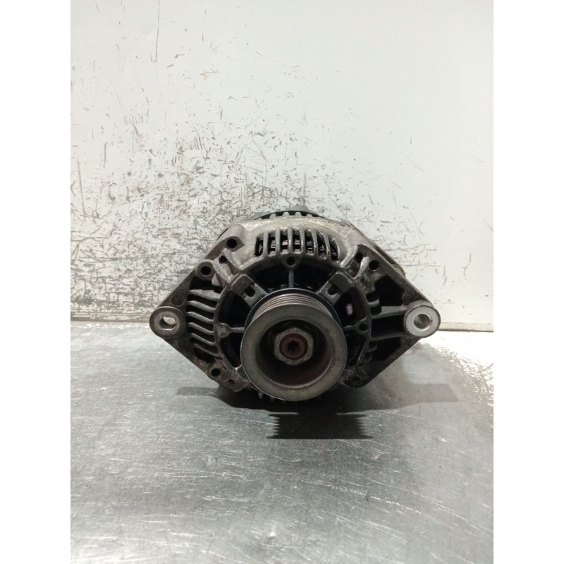 Recambio de alternador para renault clio ii (bb_, cb_) 1.9 d (b/cb0e, bb0j) referencia OEM IAM 7700105333 2541953B 