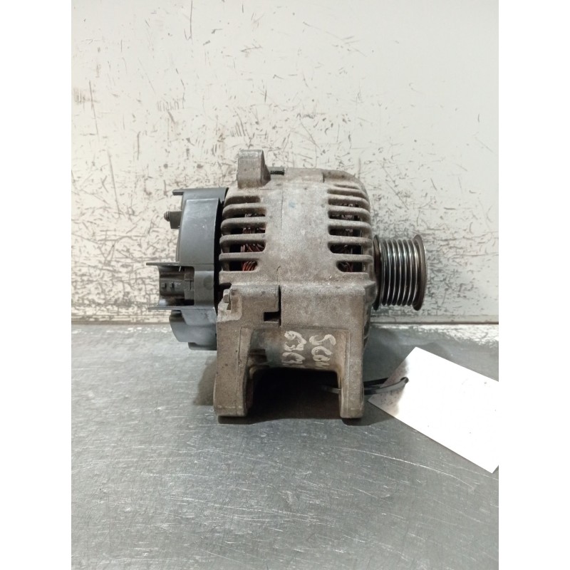 Recambio de alternador para renault grand scénic ii (jm0/1_) 1.9 dci (jm14) referencia OEM IAM 8200667610 2543563A 