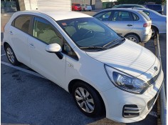 kia rio del año 2015