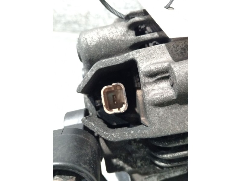 Recambio de alternador para citroën xsara break (n2) 1.6 16v referencia OEM IAM 9638275980 A005TA6391C 