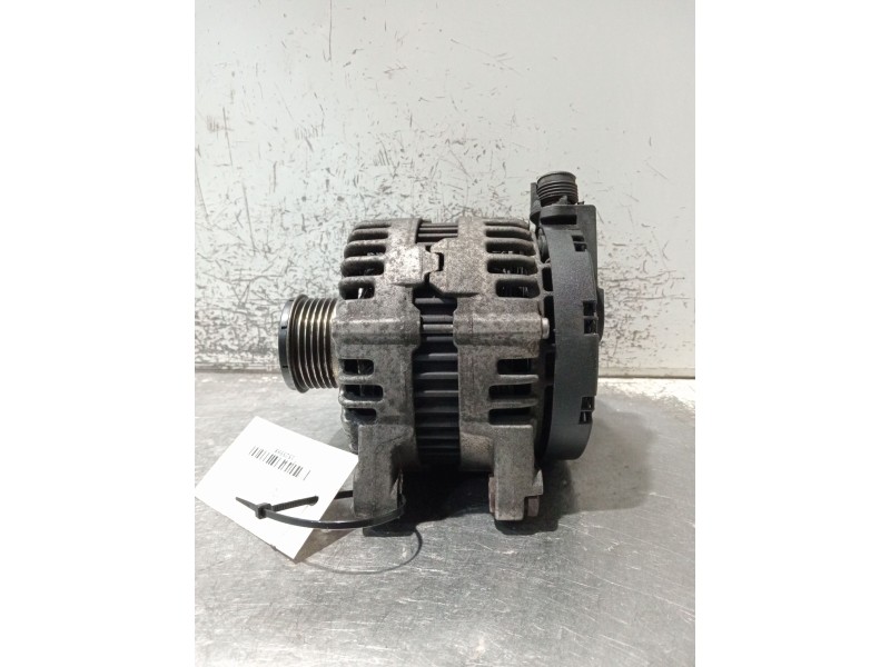 Recambio de alternador para ford mondeo iv turnier (ba7) 2.0 tdci referencia OEM IAM 6G9N10300ADB 0121615021 
