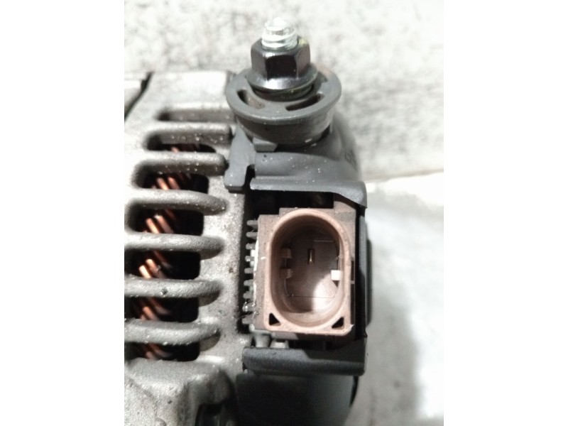 Recambio de alternador para hyundai tucson (tl, tle) 1.7 crdi referencia OEM IAM 373002A700 MS1042118840 