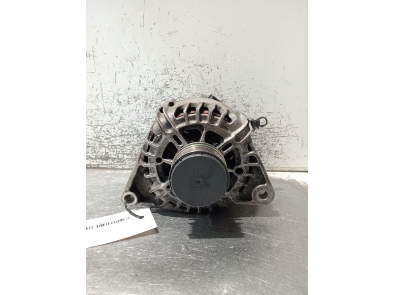 Recambio de alternador para hyundai i30 (fd) 1.6 crdi referencia OEM IAM 373002A600 2607316E 