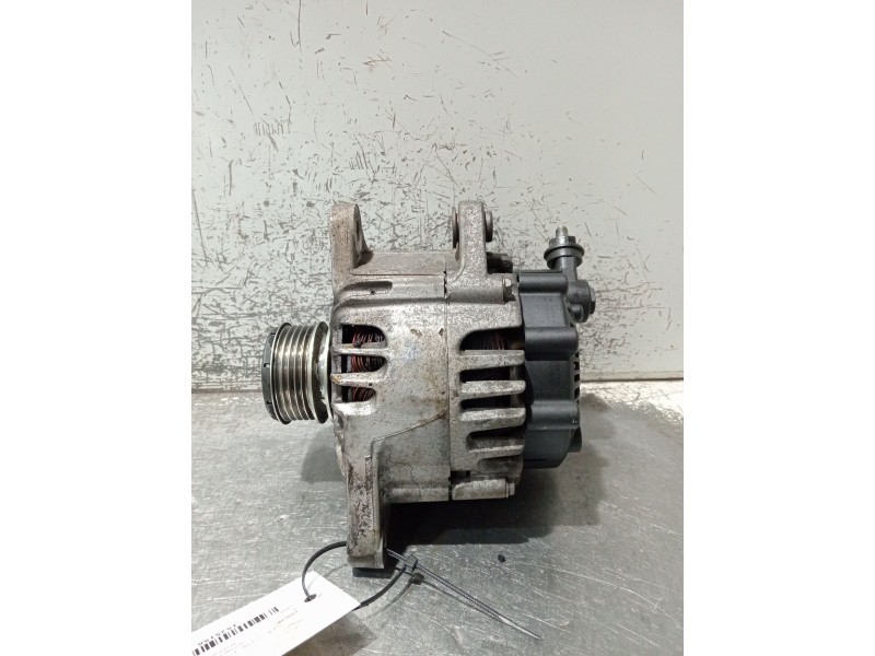 Recambio de alternador para hyundai i30 (fd) 1.6 crdi referencia OEM IAM 373002A600 2607316E 