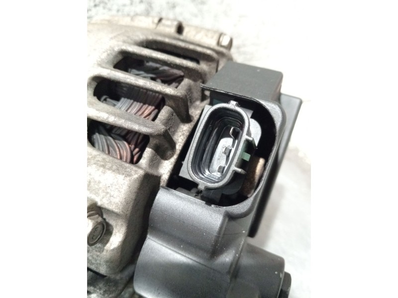 Recambio de alternador para hyundai i30 (fd) 1.6 crdi referencia OEM IAM 373002A600 2607316E 