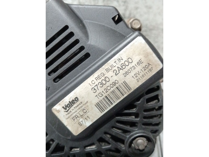 Recambio de alternador para hyundai i30 (fd) 1.6 crdi referencia OEM IAM 373002A600 2607316E 