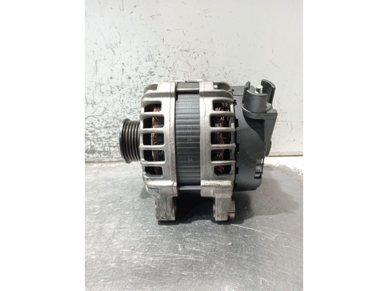 Recambio de alternador para jaguar e-pace (x540) 2.0 d180 awd referencia OEM IAM GX7310300CE 0125812068 