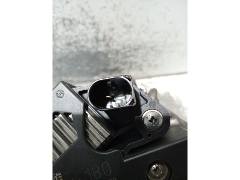 Recambio de alternador para jaguar e-pace (x540) 2.0 d180 awd referencia OEM IAM GX7310300CE 0125812068 