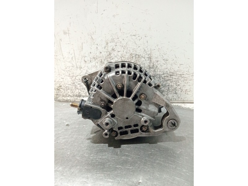 Recambio de alternador para nissan primera hatchback (p12) 1.6 referencia OEM IAM 23100BU015 LR180762B 