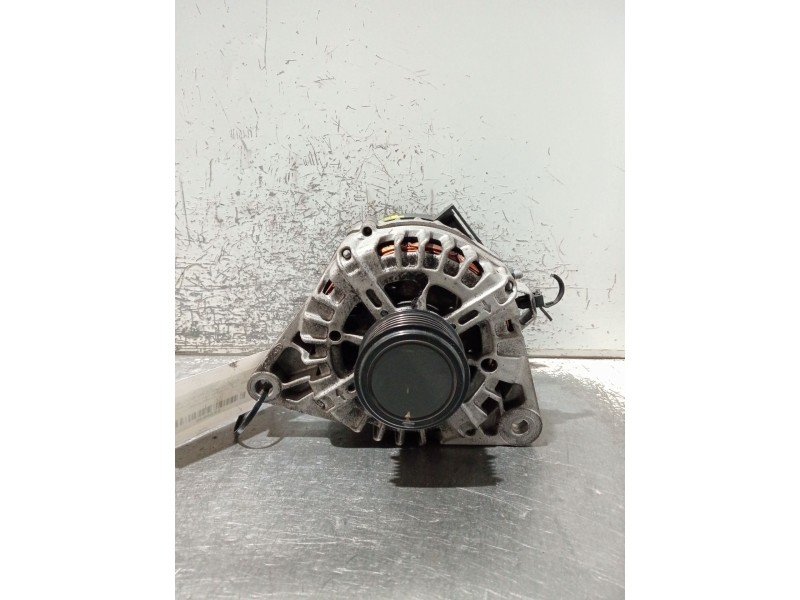 Recambio de alternador para hyundai ix35 (lm, el, elh) 1.7 crdi referencia OEM IAM 373002A850 2611067 