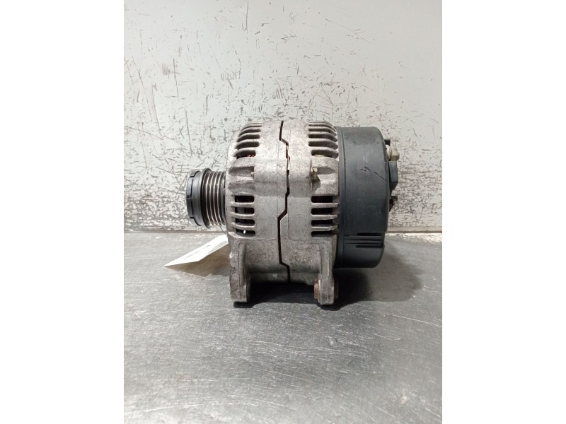 Recambio de alternador para volkswagen passat b5 (3b2) 1.9 tdi referencia OEM IAM 028903028 0123515003 