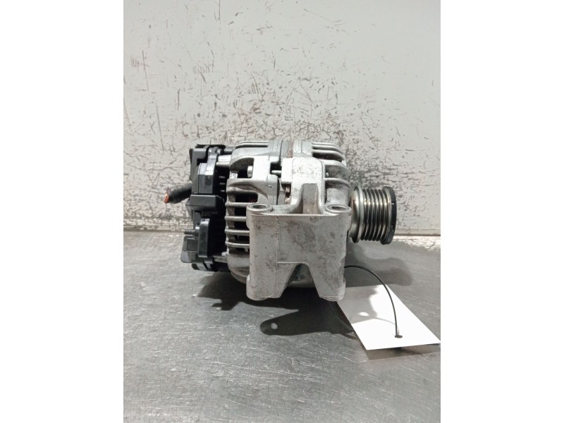 Recambio de alternador para mercedes-benz sprinter 4-t caja/chasis (b904) 411 cdi referencia OEM IAM 0986042030  