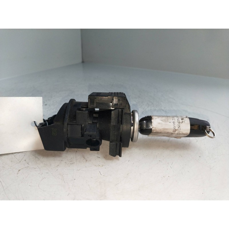 Recambio de conmutador de arranque para jaguar s-type 2.5 v6 24v cat referencia OEM IAM 2R8312A145AF  