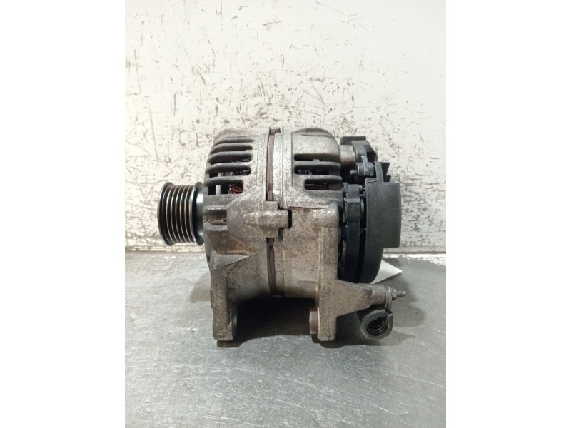 Recambio de alternador para volkswagen lupo i (6x1, 6e1) 1.0 referencia OEM IAM 037903025L 0124315005 