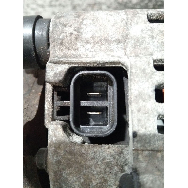 Recambio de alternador para hyundai santa fé ii (cm) 2.2 crdi gls 4x4 referencia OEM IAM 3730027030 021319310 