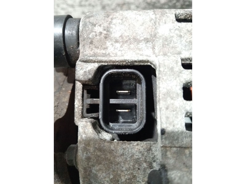 Recambio de alternador para hyundai santa fé ii (cm) 2.2 crdi gls 4x4 referencia OEM IAM 3730027030 021319310 