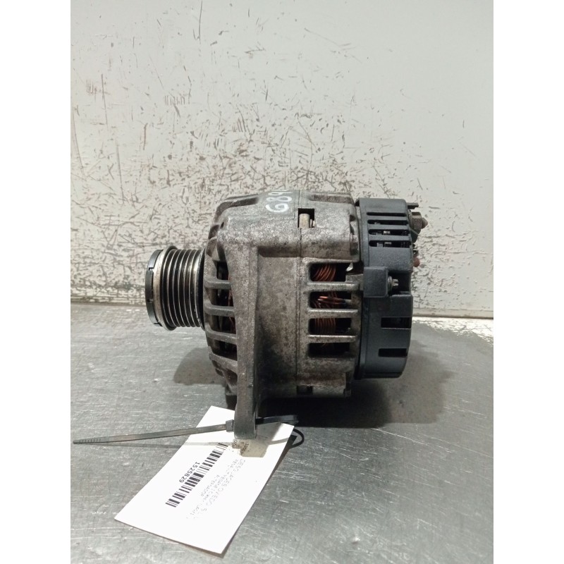 Recambio de alternador para renault megane i classic (la0/1_) 1.9 dci (la05, la1f) referencia OEM IAM 7700430182 2542270B 