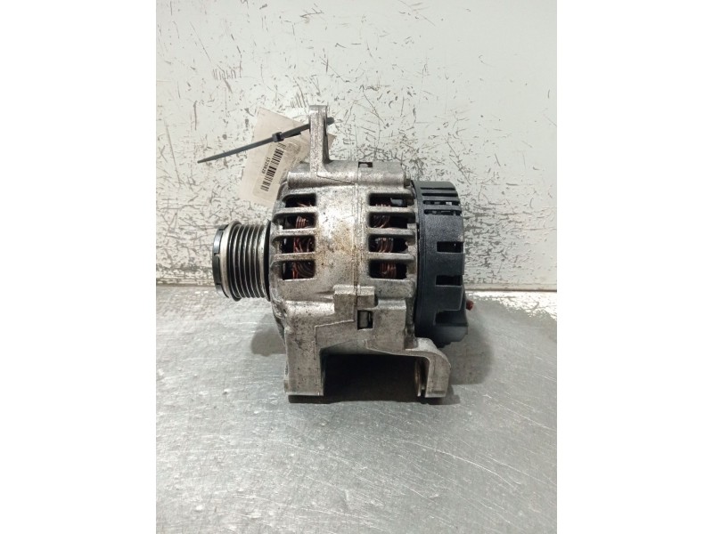 Recambio de alternador para renault megane i classic (la0/1_) 1.9 dci (la05, la1f) referencia OEM IAM 7700430182 2542270B 