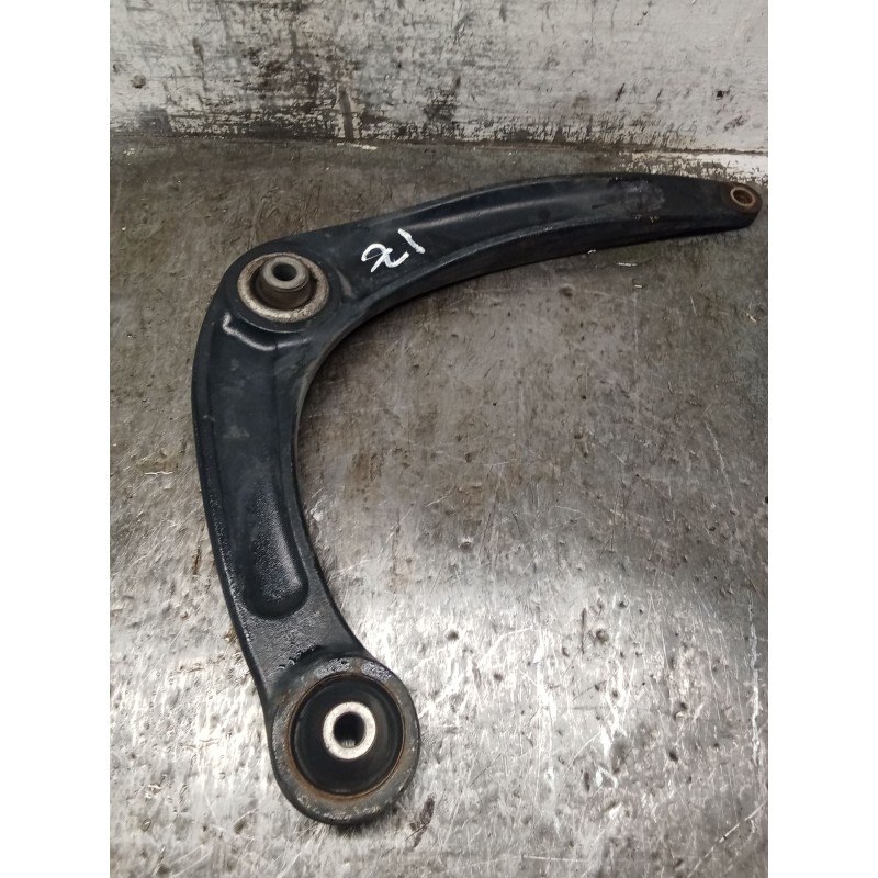 Recambio de brazo suspension inferior delantero izquierdo para citroën c4 ii (nc_) 1.6 hdi 90 referencia OEM IAM 833548  