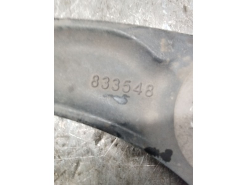 Recambio de brazo suspension inferior delantero izquierdo para citroën c4 ii (nc_) 1.6 hdi 90 referencia OEM IAM 833548  