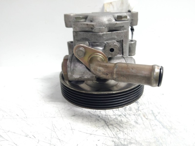Recambio de bomba direccion para mazda 2 berlina (dy) 1.4 diesel cat referencia OEM IAM   