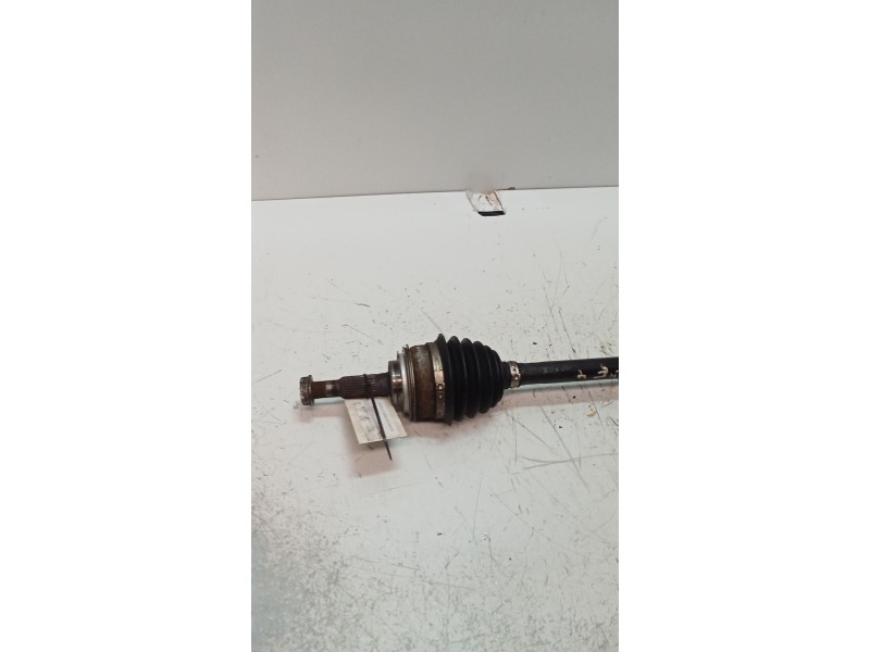 Recambio de transmision delantera derecha para toyota carina (t19) 2.0 turbodiesel cat referencia OEM IAM   