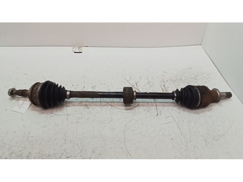 Recambio de transmision delantera derecha para toyota carina (t19) 2.0 td xl (4-ptas.) referencia OEM IAM   