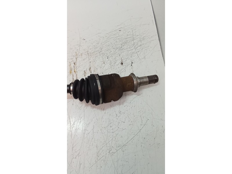 Recambio de transmision delantera derecha para toyota carina (t19) 2.0 td xl (4-ptas.) referencia OEM IAM   