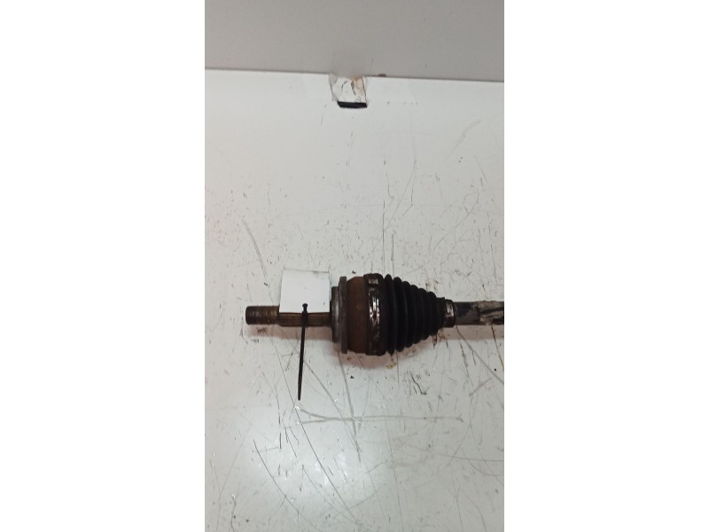 Recambio de transmision delantera izquierda para toyota auris 1.6 16v cat referencia OEM IAM   