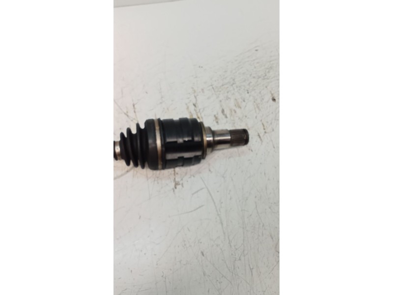 Recambio de transmision delantera izquierda para toyota corolla verso (r1) 2.2 d-4d luna referencia OEM IAM 4342005371  