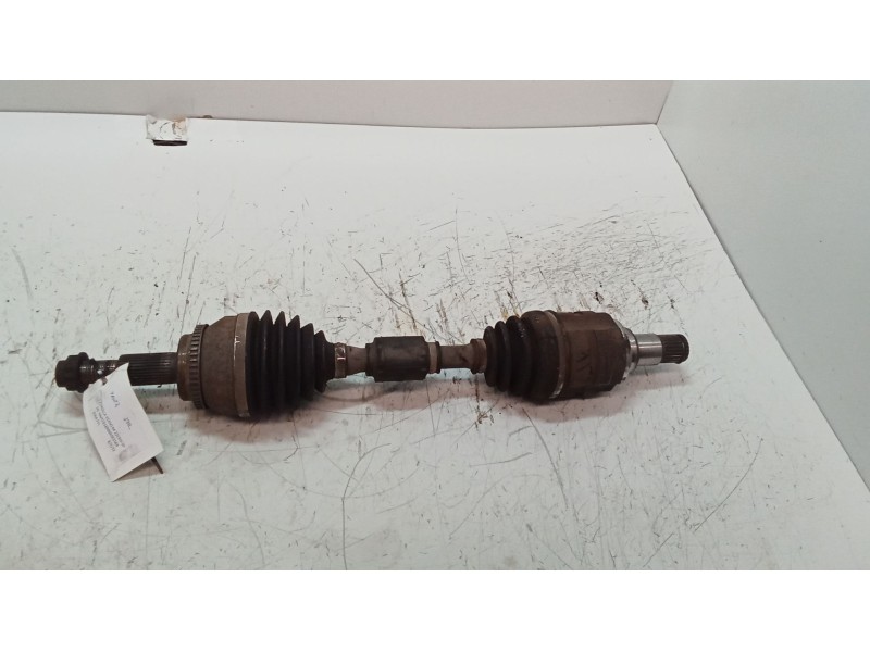 Recambio de transmision delantera izquierda para toyota corolla verso (r1) 2,2 d-4d sport referencia OEM IAM   