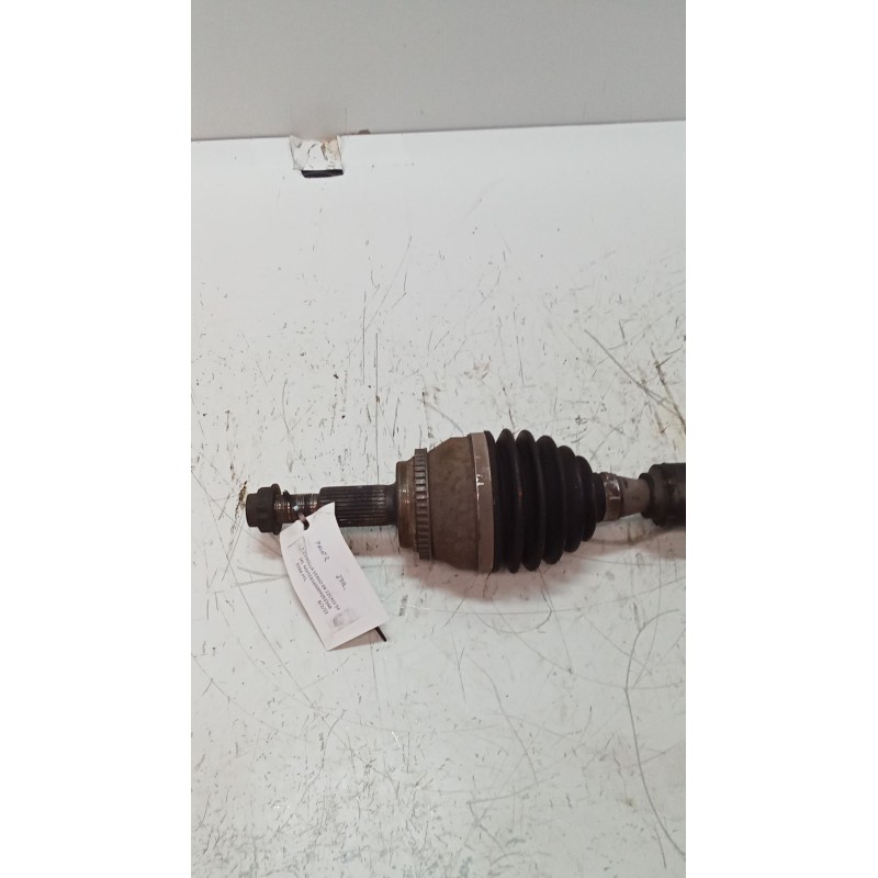 Recambio de transmision delantera izquierda para toyota corolla verso (r1) 2,2 d-4d sport referencia OEM IAM   