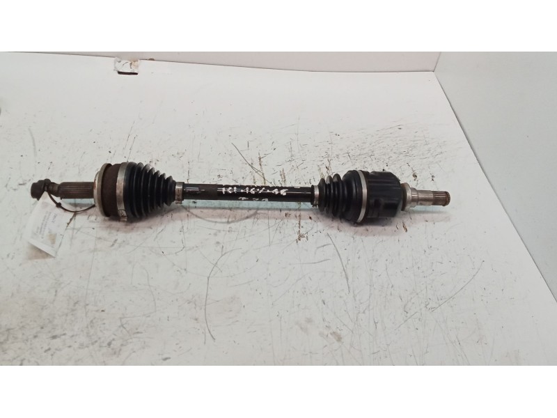 Recambio de transmision delantera izquierda para toyota auris 1.6 16v cat referencia OEM IAM   