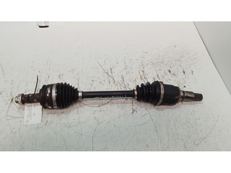 Recambio de transmision delantera izquierda para toyota avensis wagon (t25) 2.2 d-4d cat referencia OEM IAM   