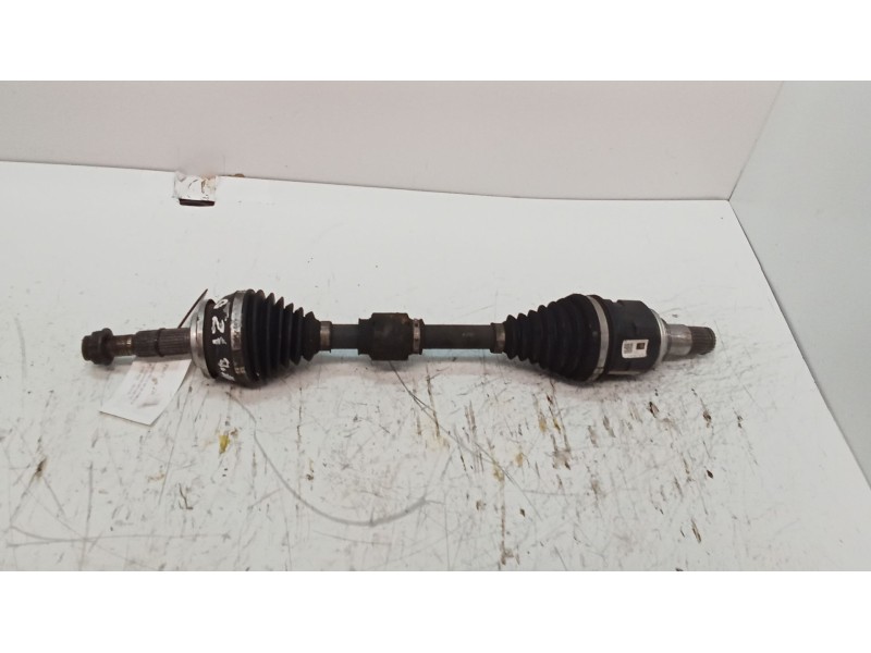 Recambio de transmision delantera izquierda para toyota prius (nhw30) advance referencia OEM IAM 11012017270  