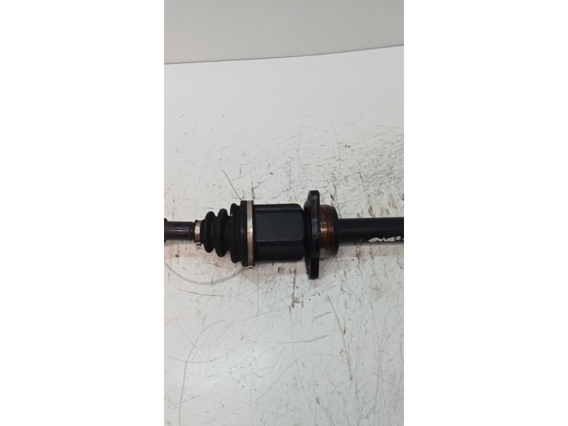 Recambio de transmision delantera derecha para toyota corolla (e12) 1.4 turbodiesel cat referencia OEM IAM   