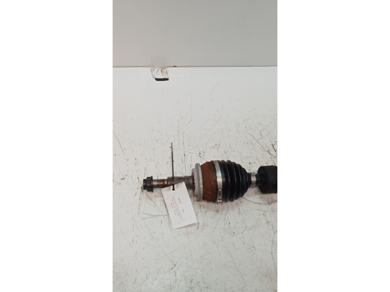 Recambio de transmision delantera izquierda para toyota avensis cross sport (t27) advance referencia OEM IAM   