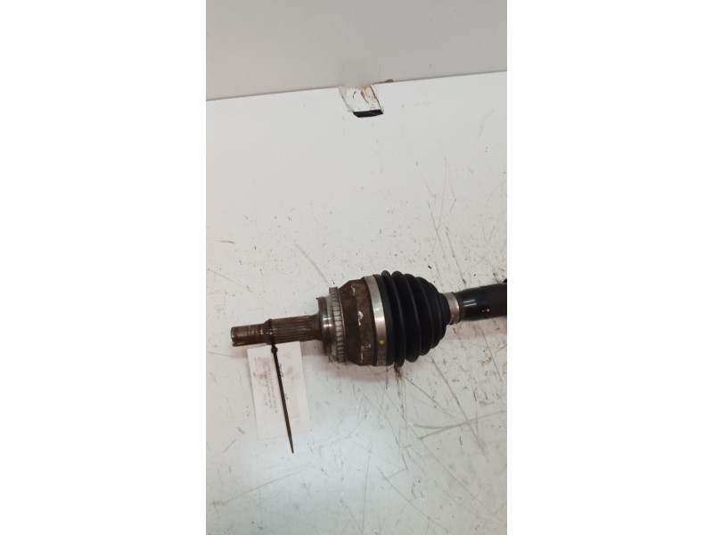 Recambio de transmision delantera derecha para toyota corolla verso (r1) 2.0 turbodiesel cat referencia OEM IAM   