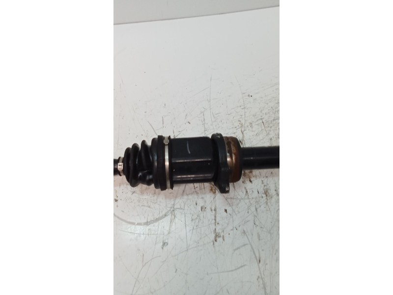 Recambio de transmision delantera derecha para toyota corolla verso (r1) 2.0 turbodiesel cat referencia OEM IAM   