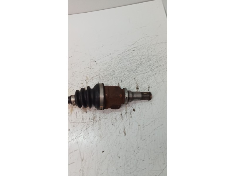 Recambio de transmision delantera izquierda para toyota yaris (ksp9/scp9/nlp9) 1.3 cat referencia OEM IAM   