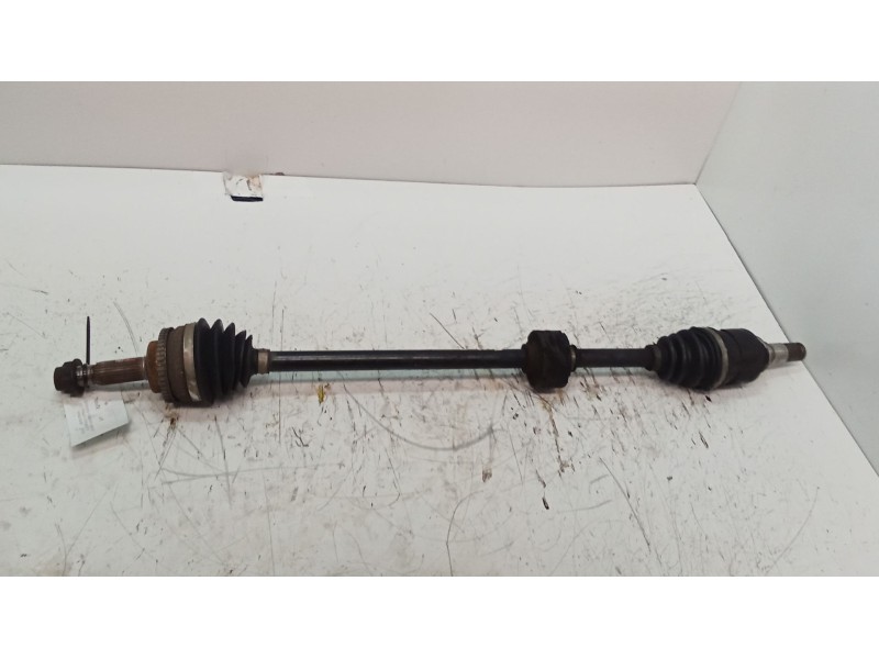 Recambio de transmision delantera derecha para toyota yaris (ncp1/nlp1/scp1) 1.4 turbodiesel cat referencia OEM IAM   