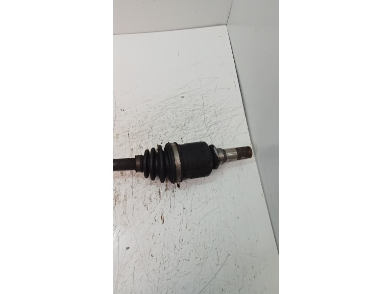 Recambio de transmision delantera derecha para toyota yaris (ncp1/nlp1/scp1) 1.4 turbodiesel cat referencia OEM IAM   